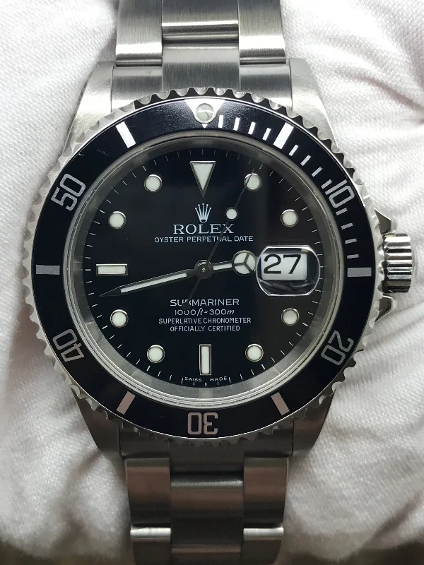 Rolex Submariner Date SEL F serial 16610 Black Dial Automatic Men's Watch