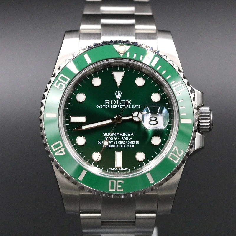 Rolex 116610LV Submariner  "Hulk" with Box