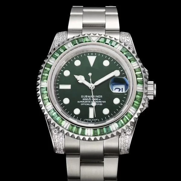 Replica Rolex Submariner - Silver/Green & Diamonds