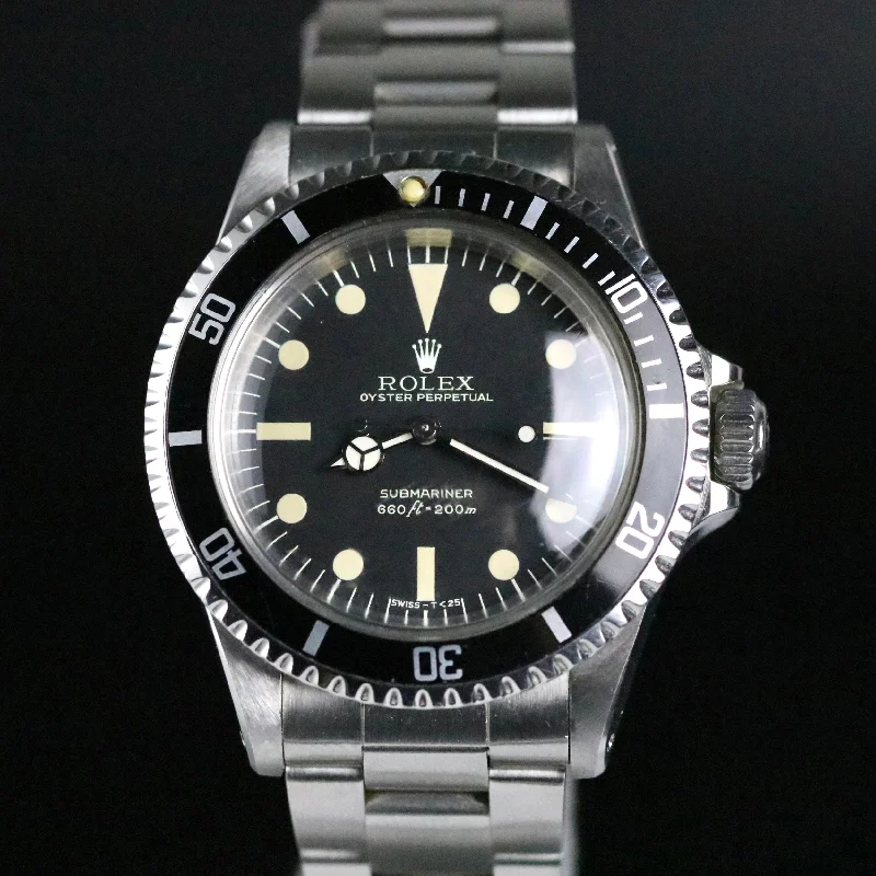 1979 Rolex 5513 No-Date Submariner Maxi Dial "Lollipop"